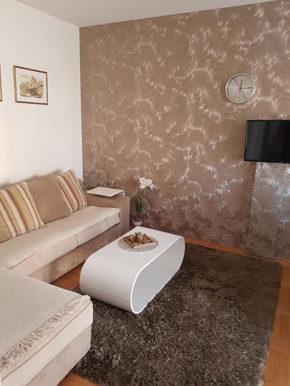 Harmony Apartman Биелина Экстерьер фото